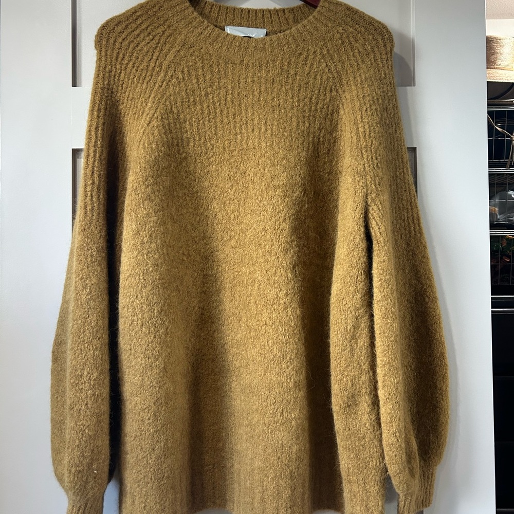 Everlane alpaca sweater